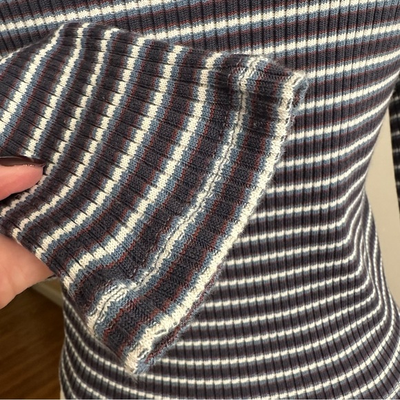 LEVI’S Britt Long Sleeve Pearl Snap Knit Top Cropped Ribbed Scoop Neck Y2K XL - Picture 6 of 16